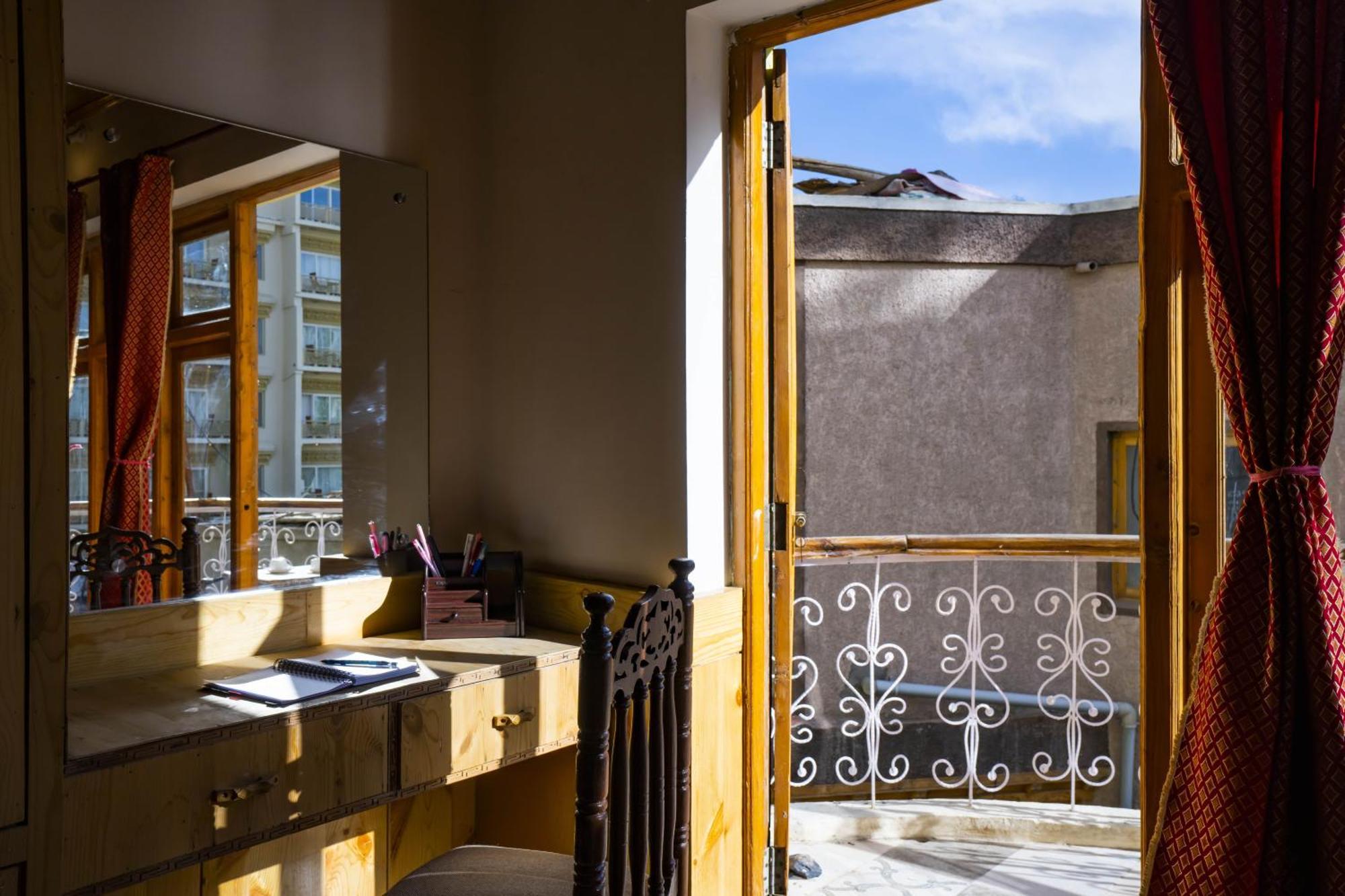 Rainbow Holiday Home Лех Екстериор снимка